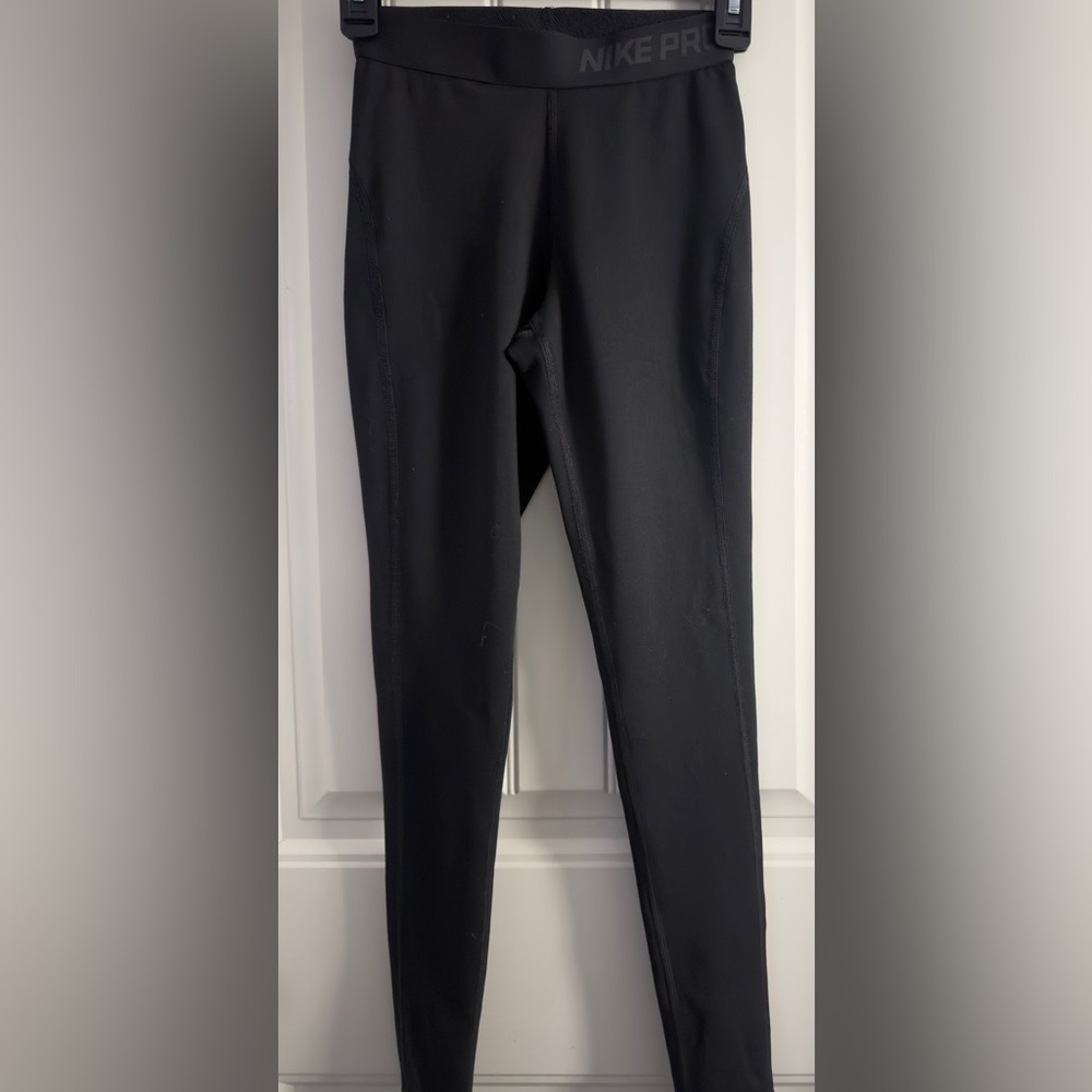 Nike Pro women’s XS Dri-Fit Active Leggings